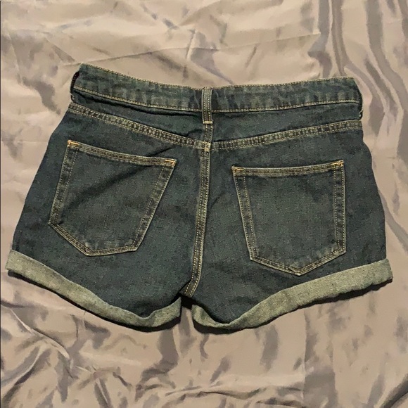H&M Jean Shorts - Picture 2 of 2